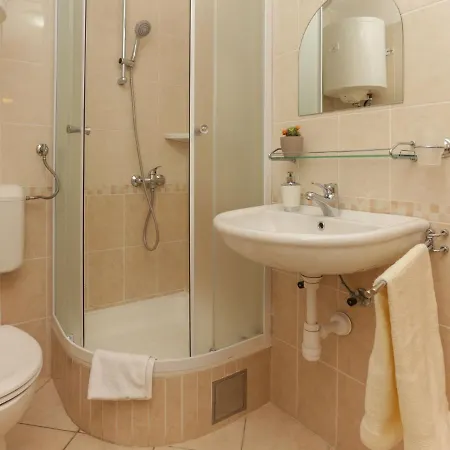 Anita By Interhome Okrug Gornji